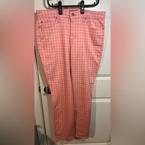 Charter Club Lexington Straight Leg Women’s Pants Size 12 in Bubble Bath Shade